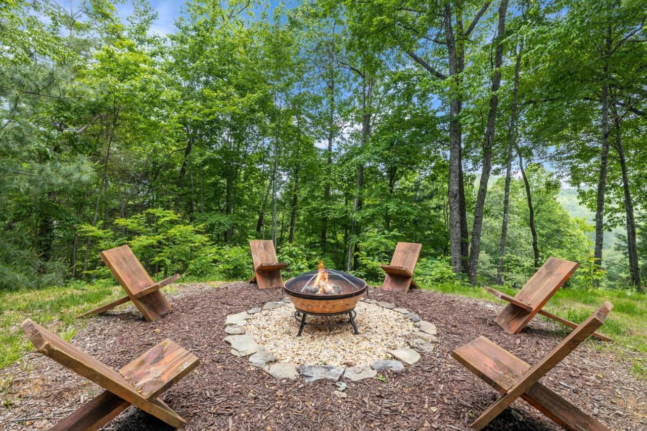 Stunning Views, Superb Atmosphere, Modern Amenities, In The Middle Of Nature Bryson City Buitenkant foto