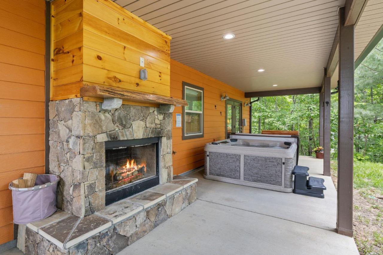 Stunning Views, Superb Atmosphere, Modern Amenities, In The Middle Of Nature Bryson City Buitenkant foto